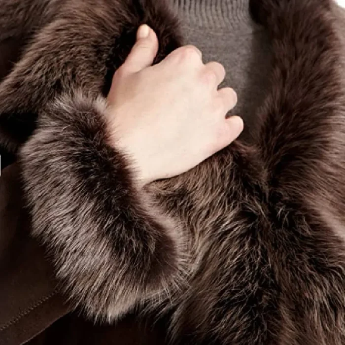 Women'S Brown Sheepskin Long Winter Coat Close Look